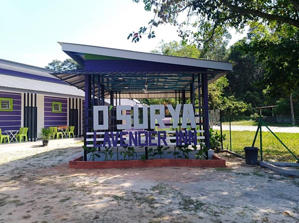 D' Surya Lavender Inn Pantai Cenang  Exteriör bild